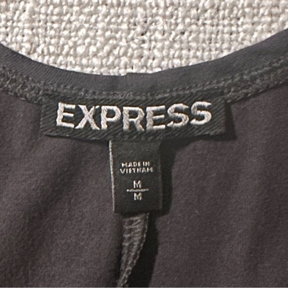 EXPRESS Sequin Aztec Gray Dress Knit Stretch Sleeveless Fit & Flare Women’s M - Picture 8 of 13